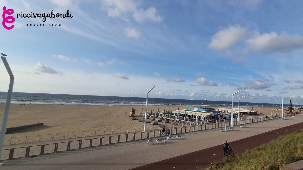 View of the vast beach in Scheveningen, few km from The Hague in the Netherlands.
