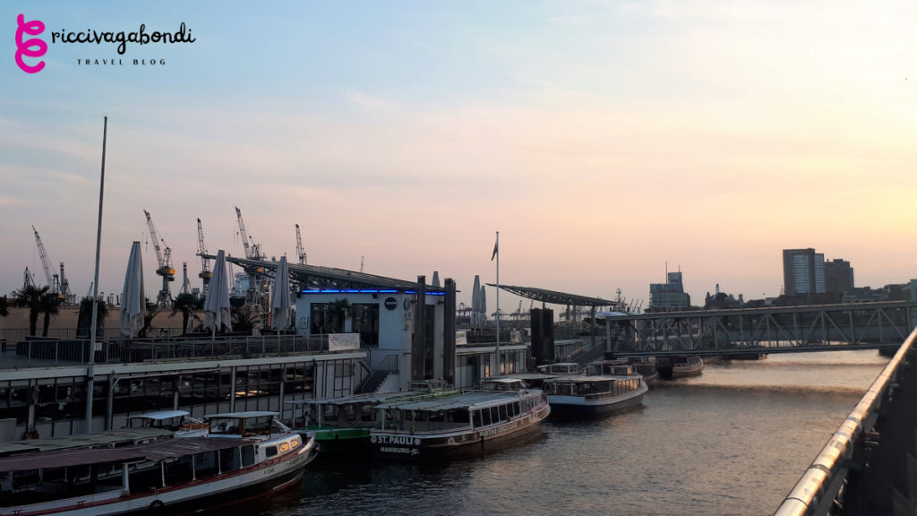 View of the Hamburg hafen and the small "Barkassen" boats at sunset