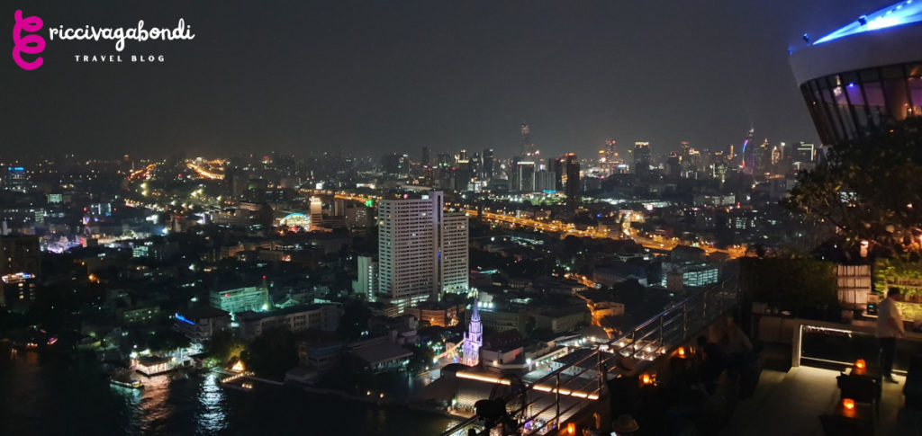Spectactular view of Bangkok at night from a rooftop (20th floor or something like that)